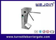 Double Direction Access Control Barriers And Gates With 80 Kgs Load Bearing Pole